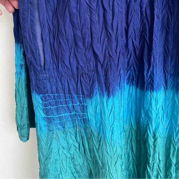 Joshi Silk Kaftan Blue & Green Ombre, Crinkle Textured, With Pockets - Picture 4 of 5